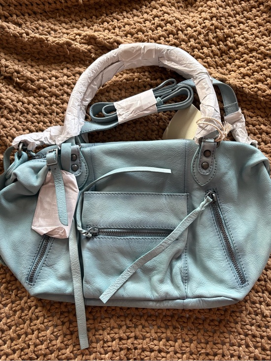 Free People Handbags - Free People We the Free BABY Emerson Washed Sail Color